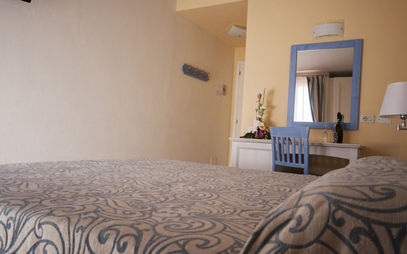 BLU HOTEL LACONIA VILLAGE